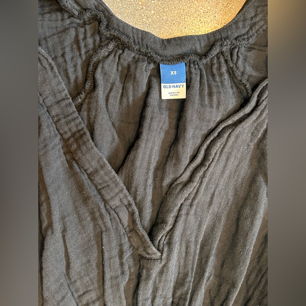 Cotton v-neck dress - Picture 4 of 6
